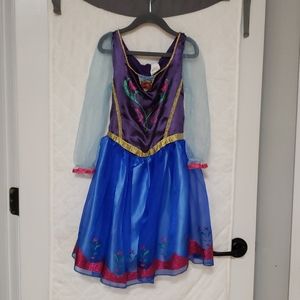 Disney frozen costume/dress